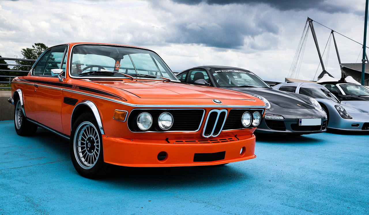 Why BMW is a Cult: The Ultimate Driving Machine is Exactly That for a Reason